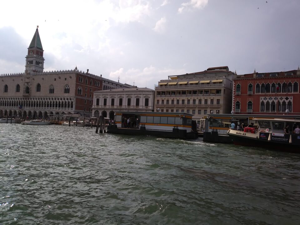Venice-venezia-14-italytravelaccomodations